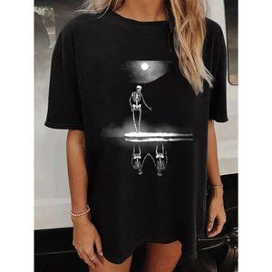 UNISEX NWOT Comfy Soft Black T-Shirt Skeleton Reflection Size Large